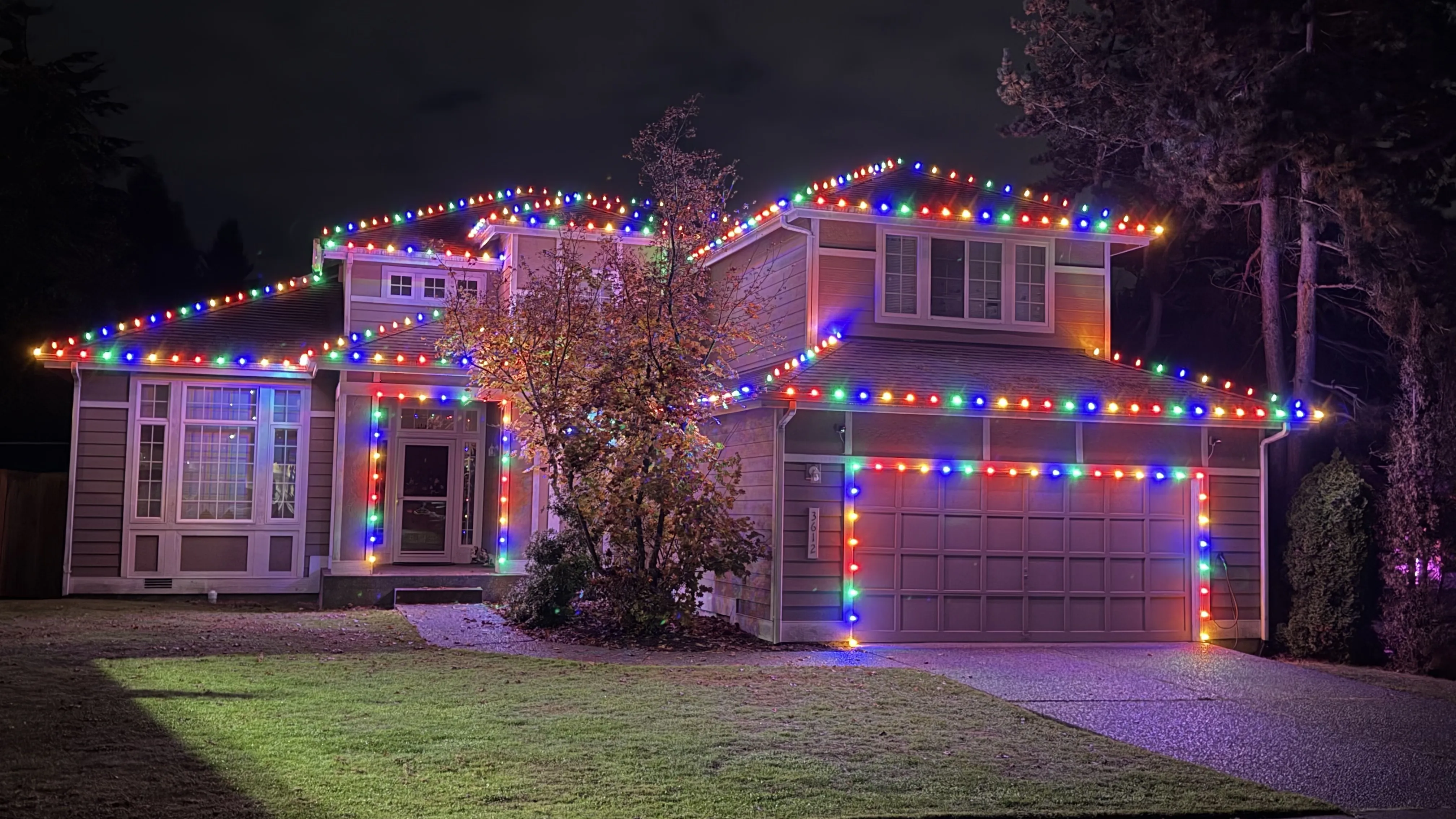 Project Christmas Light Installation in Puyallup Done Right image