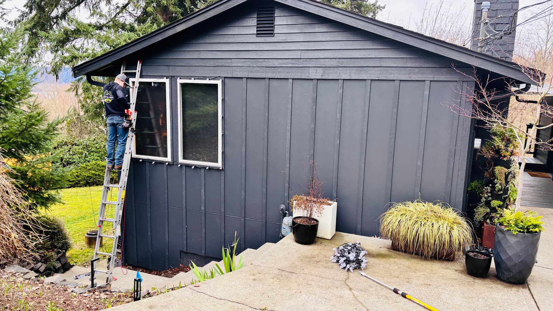 Roof and Gutter Cleaning in Puyallup image