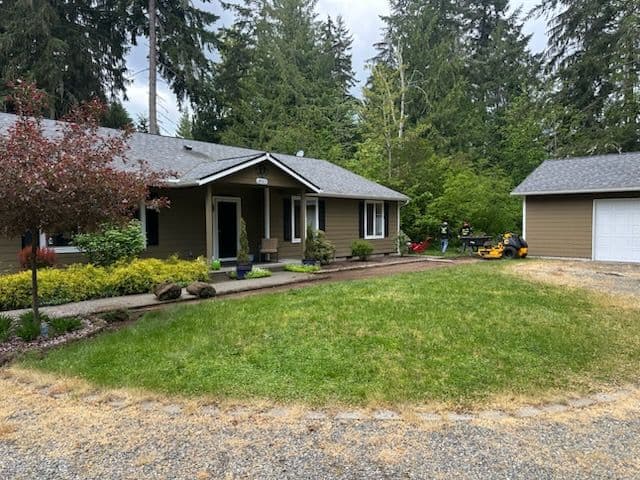 Sod Transformation in Wilkeson WA Fresh Lawn image