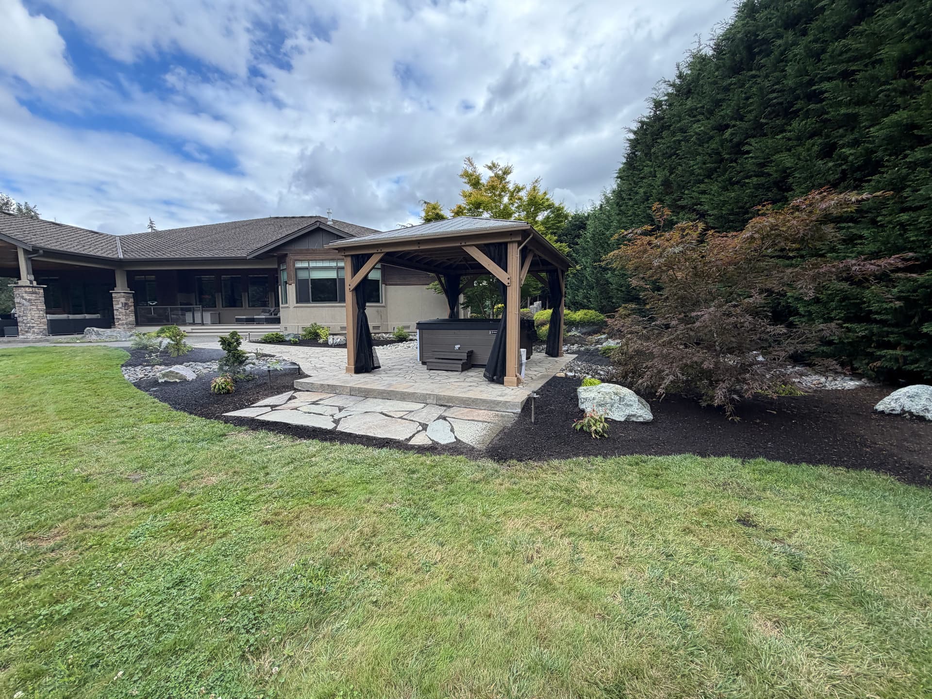 Gallery photos for Sumner Backyard Built for Day and Night Enjoyment: Image #1